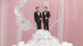 Als God liefde is, waarom dan het homo-huwelijk afkeuren?